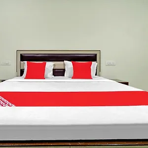 Oyo 76181 Raj Residency Hotel
